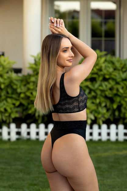 Front Tie Top Wavy Black Mesh